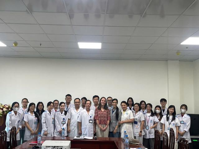 Blog Tình Nguyện Viên Trong Nước: hòa nhịp cùng sứ mệnh của TFA trong việc xây dựng năng lực địa phương để mở rộng và phát triển ngành nghề tại Việt Nam.